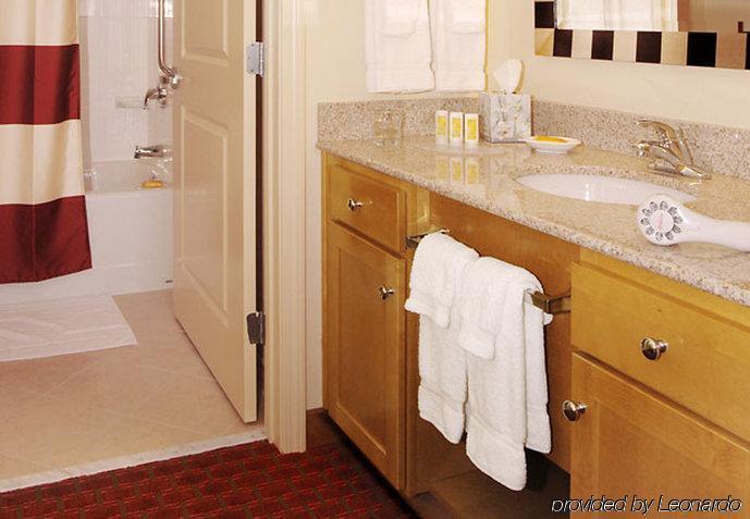 Residence Inn By Marriott Newport Middletown Exterior photo