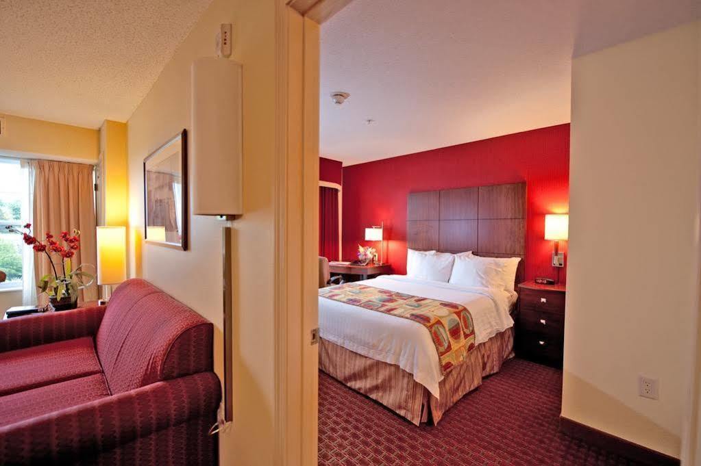 Residence Inn By Marriott Newport Middletown Exterior photo